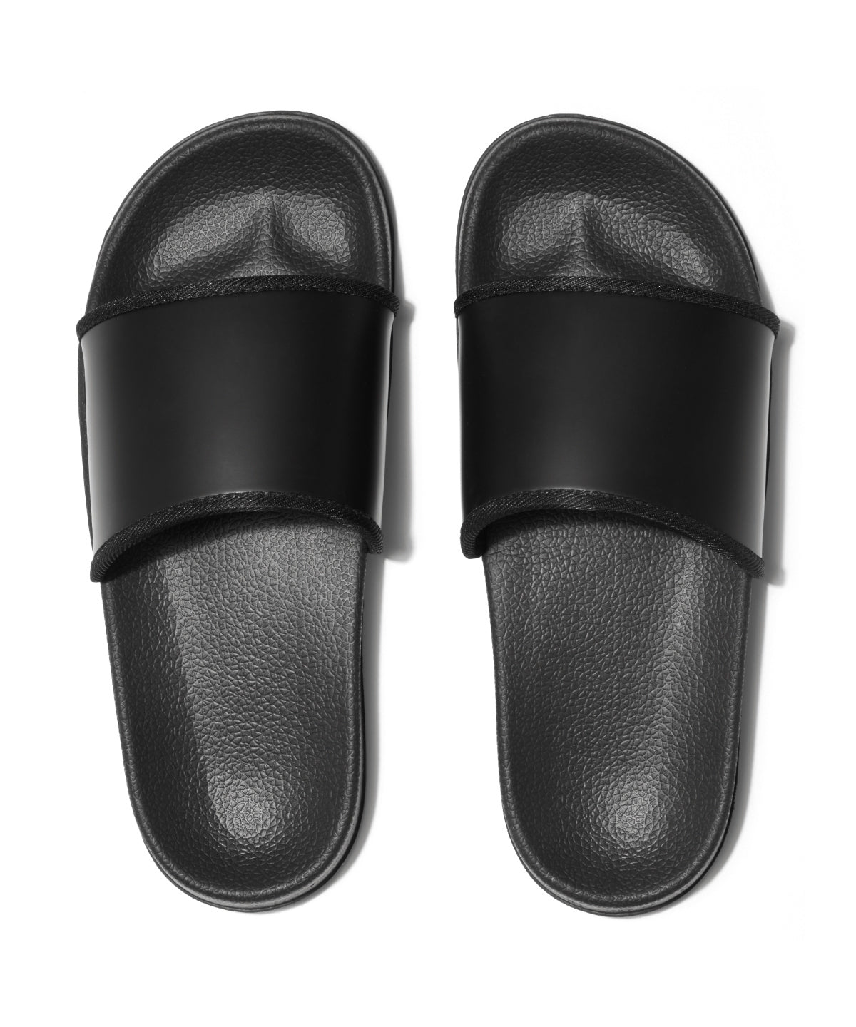 Black/Black